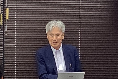④来賓　人間環境学部教授 三本木至宏ttt